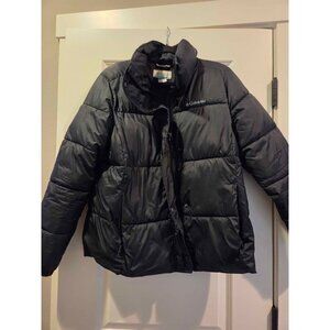 Columbia brand womens black puffer medium